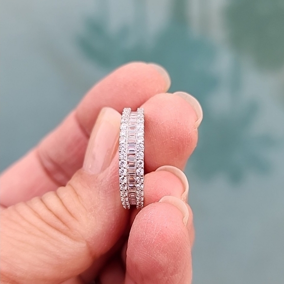 None Jewelry - STERLING SILVER 3 Row CZ Anniversary Wedding Band Ring Size 8 Baguettes Round